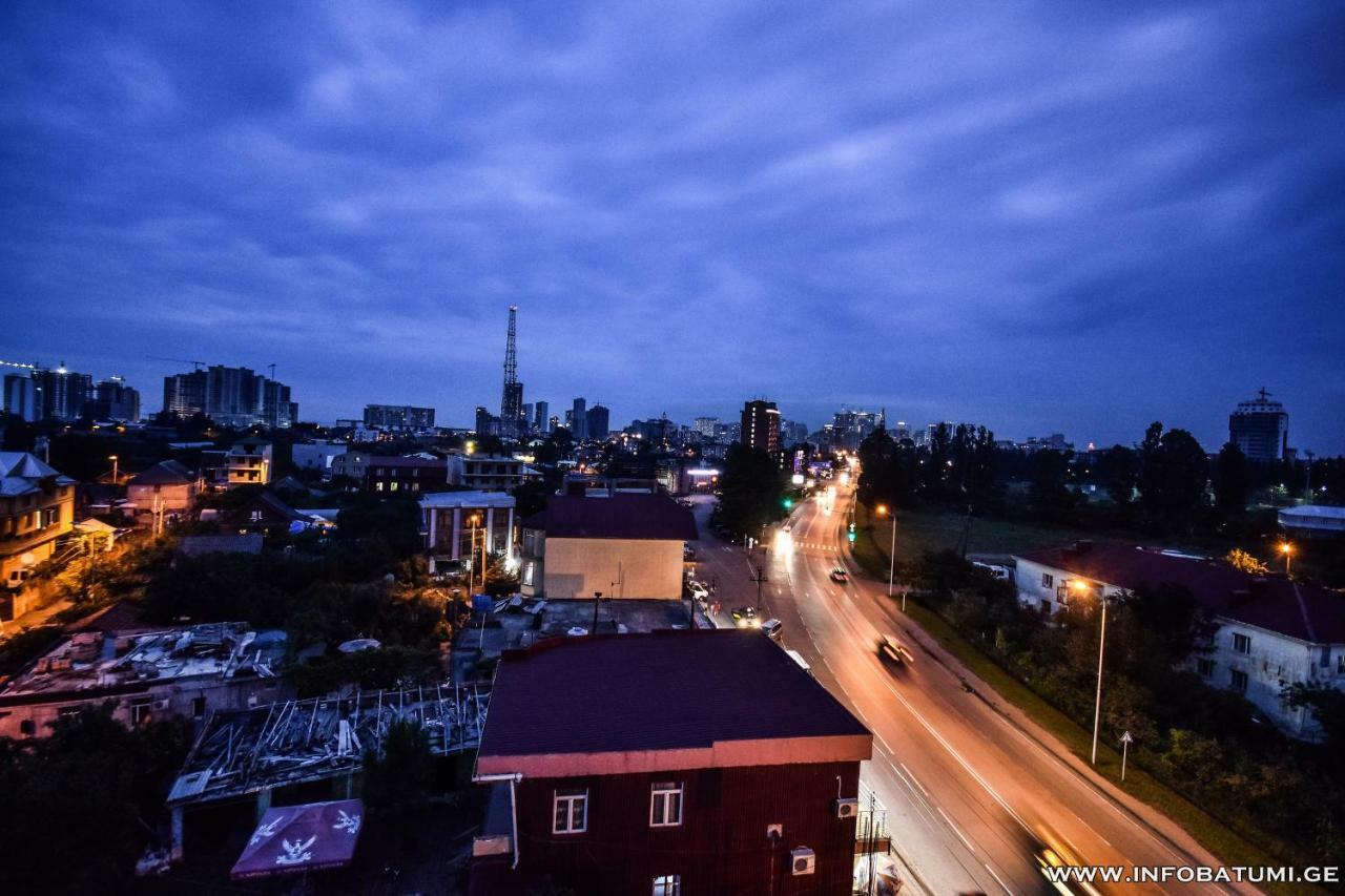 Hotel Wave Batumi Exterior foto